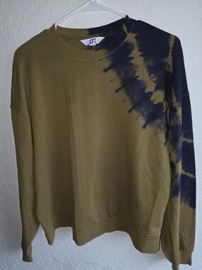 JoyLab Olive and Black Tie-Dye Crewneck Sweater
